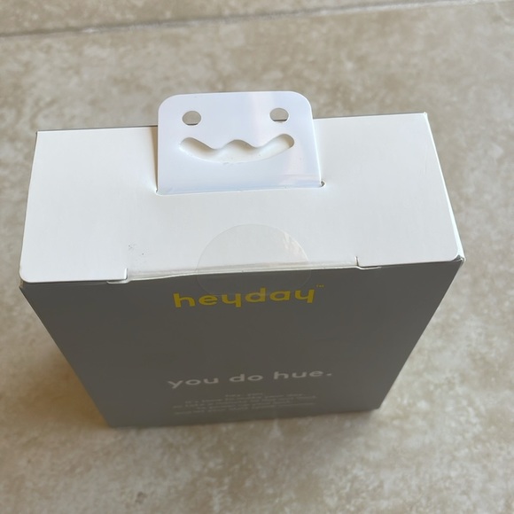 NWT AirPod pro case - Picture 7 of 9